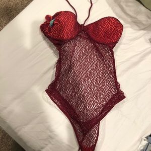 Very sexy by Victoria’s Secret 34B